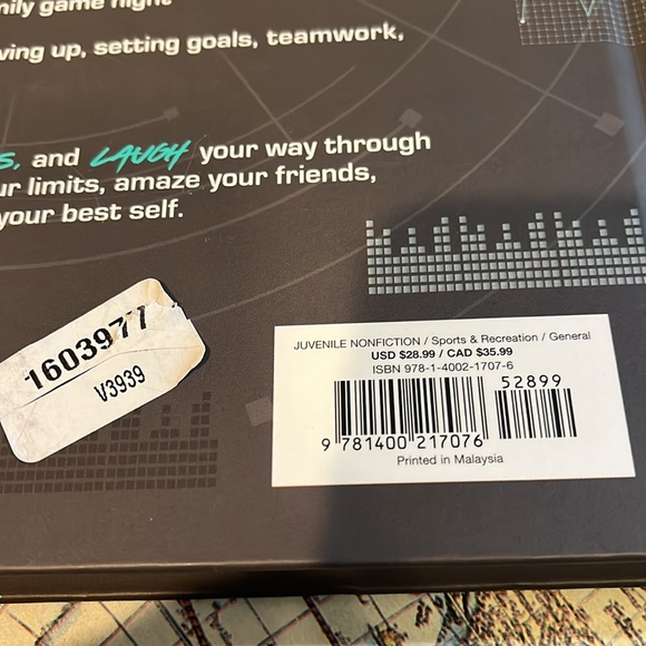 NWT Tommy Nelson 101 tricks , Tips, & Cool stuff - Dude Fan Book - Picture 7 of 11